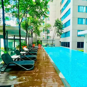 Summer Klcc By Classy Отель